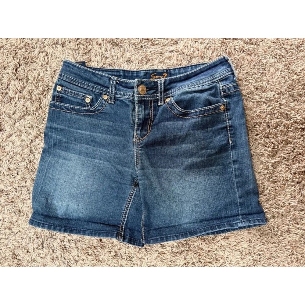 Seven brand denim shorts size 4